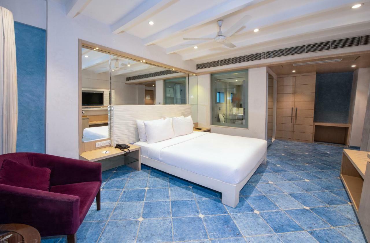 Hotel Bawa Suites Mumbai Exterior foto