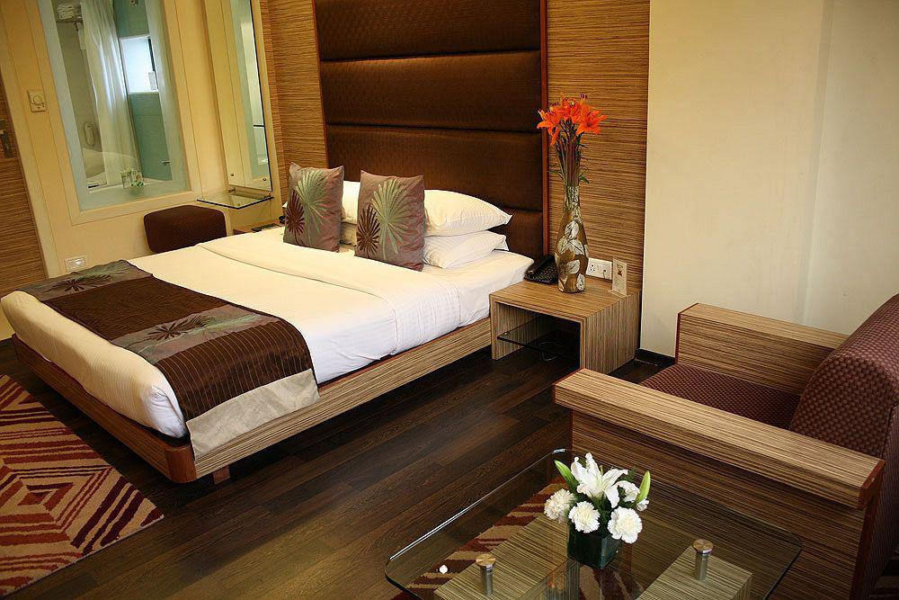 Hotel Bawa Suites Mumbai Exterior foto